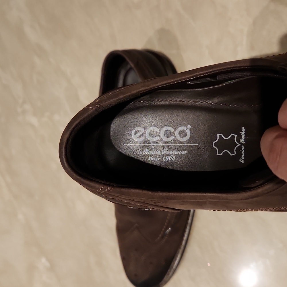 ecco city walker